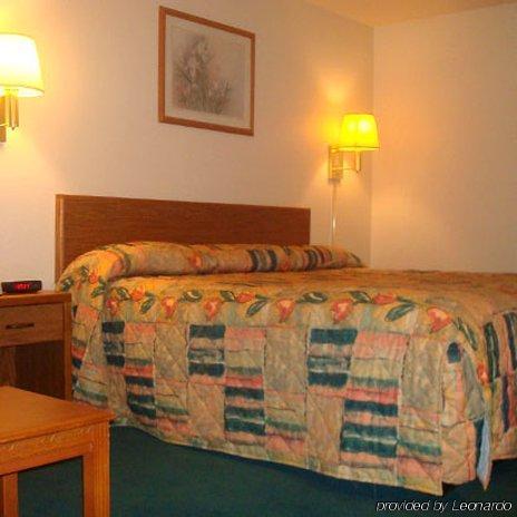 Anderson Chesterfield Travel Inn Daleville Rum bild