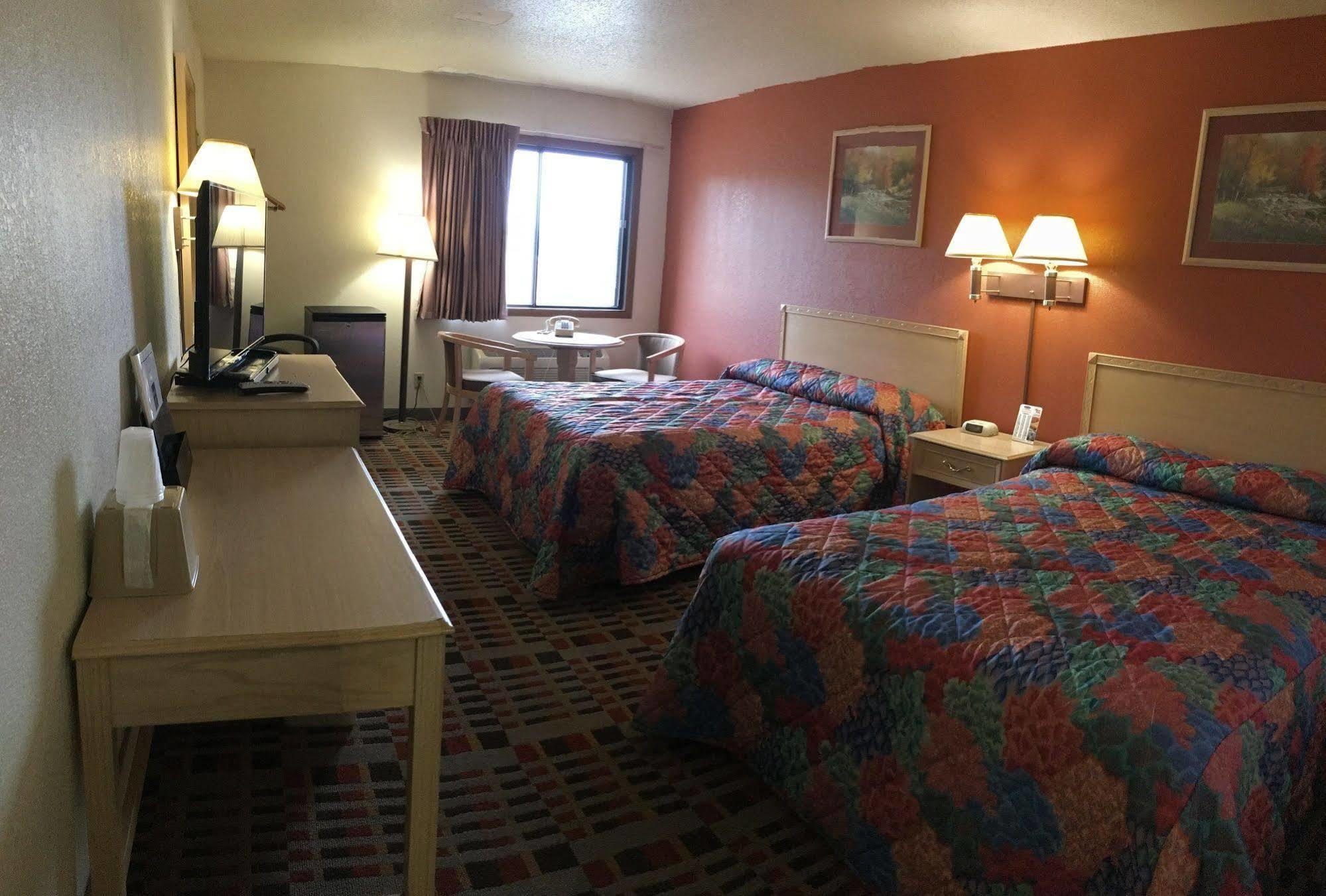 Anderson Chesterfield Travel Inn Daleville Exteriör bild